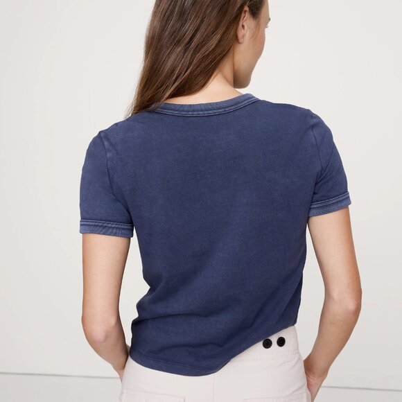 Slim-Fit Vintage Cotton Crew-Neck Tee - Picture 2 of 4